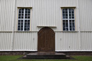Svėdasų bažnyčia · durys