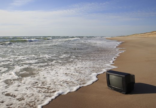 Juodkrantė · jūra, телевизор