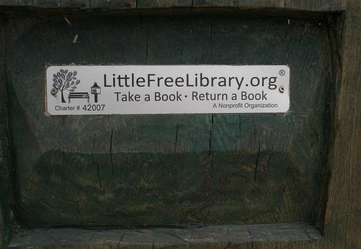 LittleFreeLibrary.org P1140194