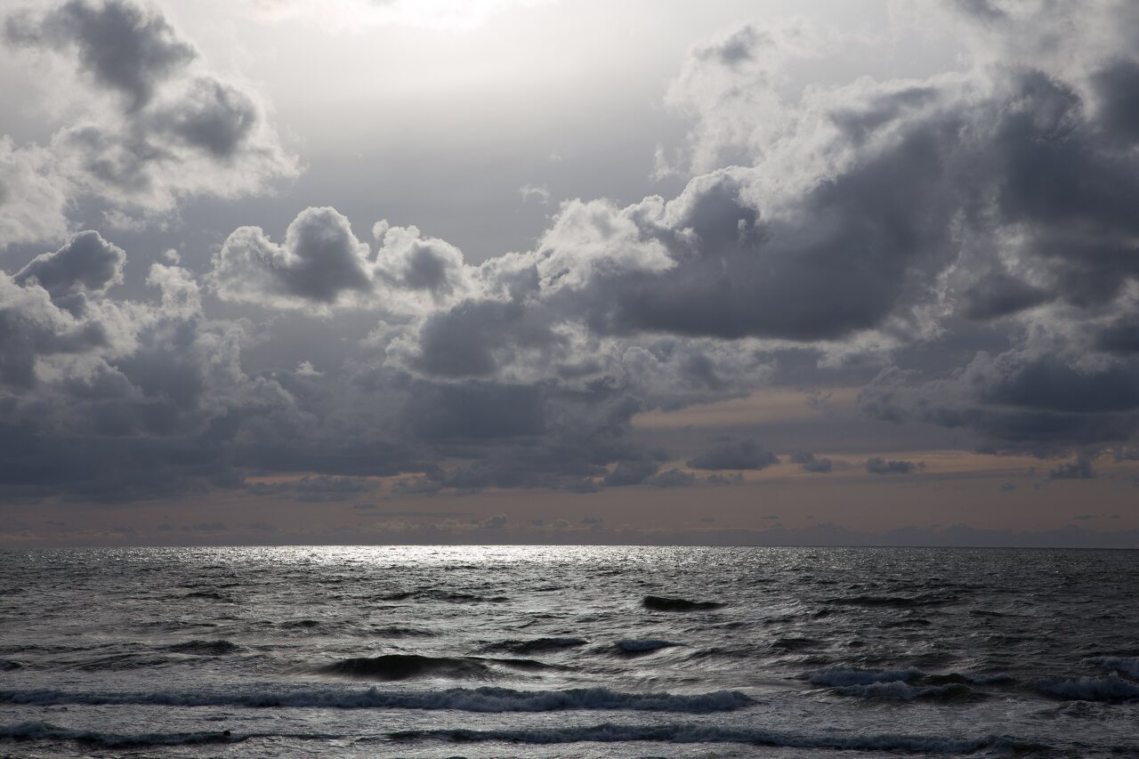 Juodkrantė · jūra, bangos, debesys