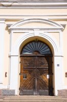 Molėtai · bažnyčia, pagrindinės durys